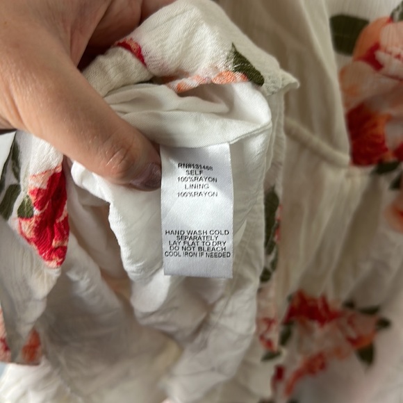 Vici White Floral Swing Romper - Picture 10 of 10